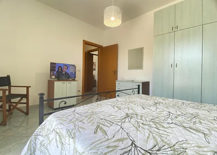 Mediterraneo Апартаменти *